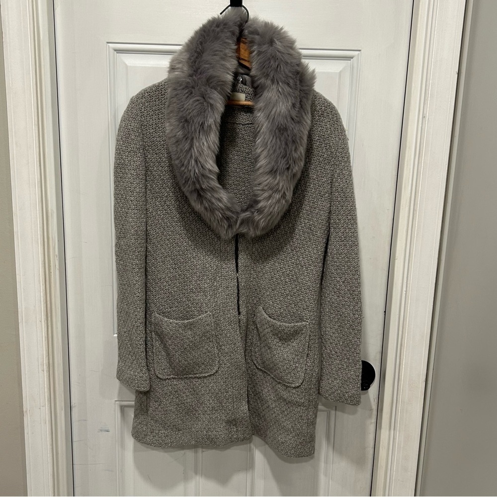 Ecru Gray Wool Cardigan Sweater, Faux Fur Collar, luxury, comfort, Size XS